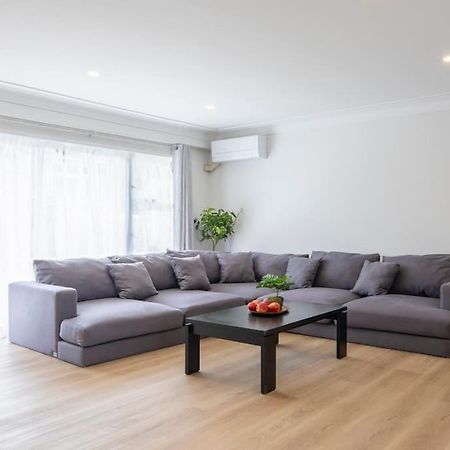 Luxury New 2 Bedroom Apt Auckland Exterior photo