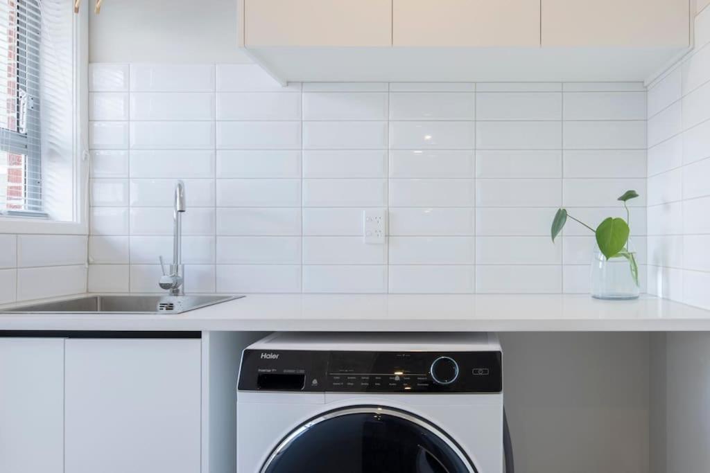 Luxury New 2 Bedroom Apt Auckland Exterior photo