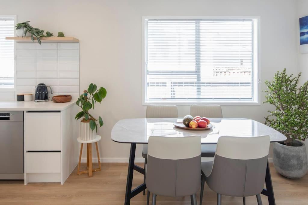 Luxury New 2 Bedroom Apt Auckland Exterior photo